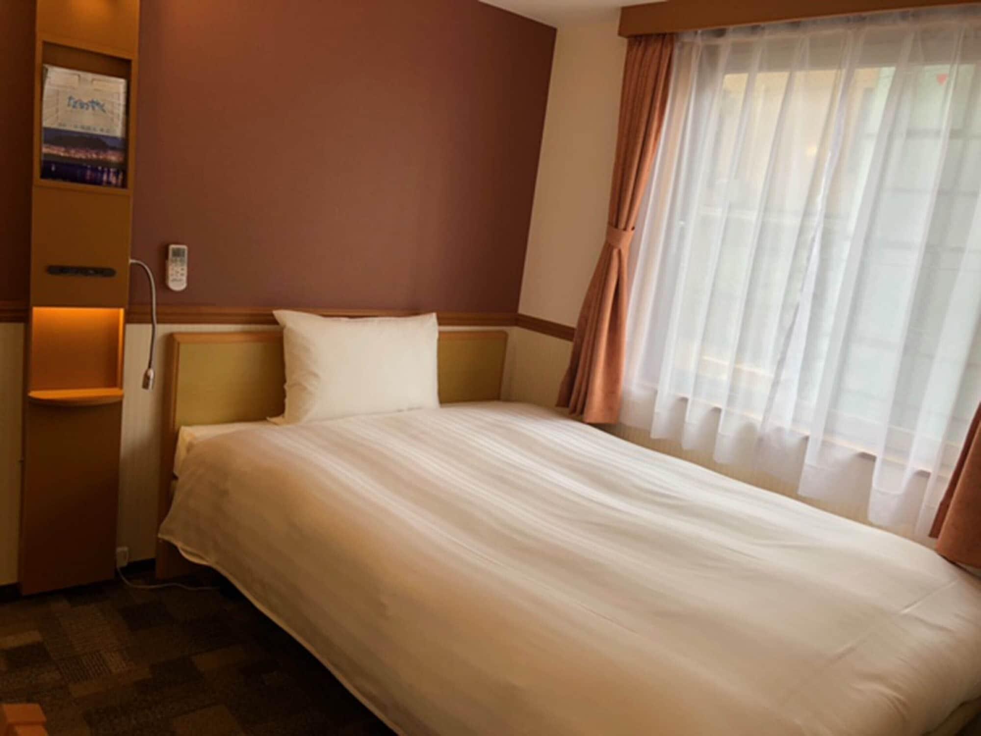 Toyoko Inn Kanazawa-Eki Higashi-Guchi Esterno foto