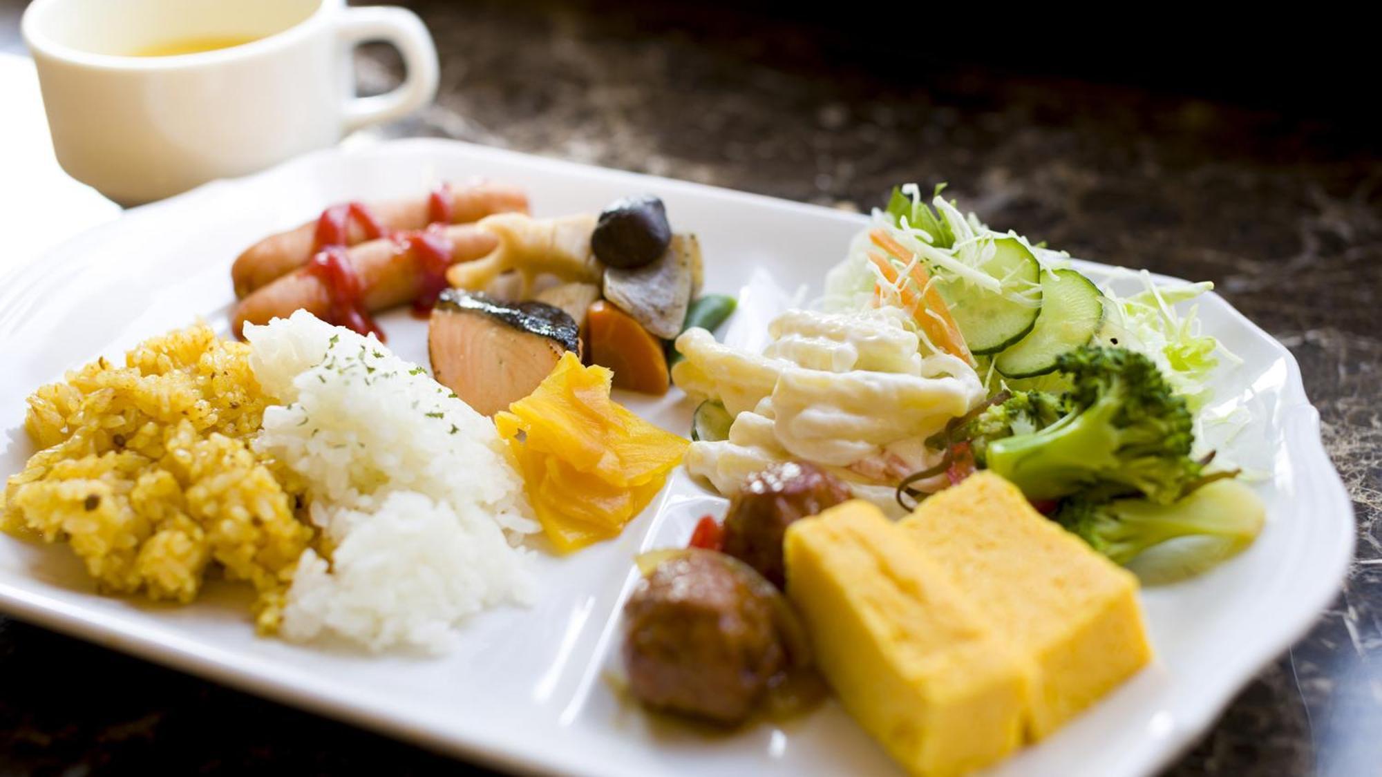 Toyoko Inn Kanazawa-Eki Higashi-Guchi Esterno foto