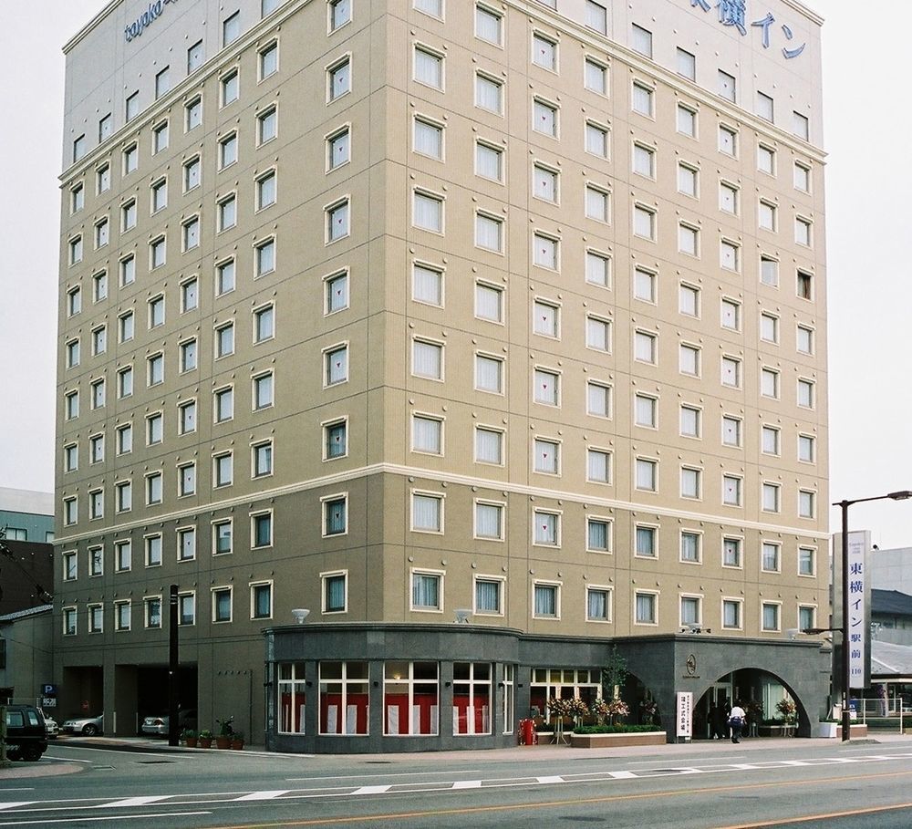 Toyoko Inn Kanazawa-Eki Higashi-Guchi Esterno foto